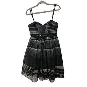 BCBGMAXAZRIA Black Stripped Beaded Strapless Dress sz 6
